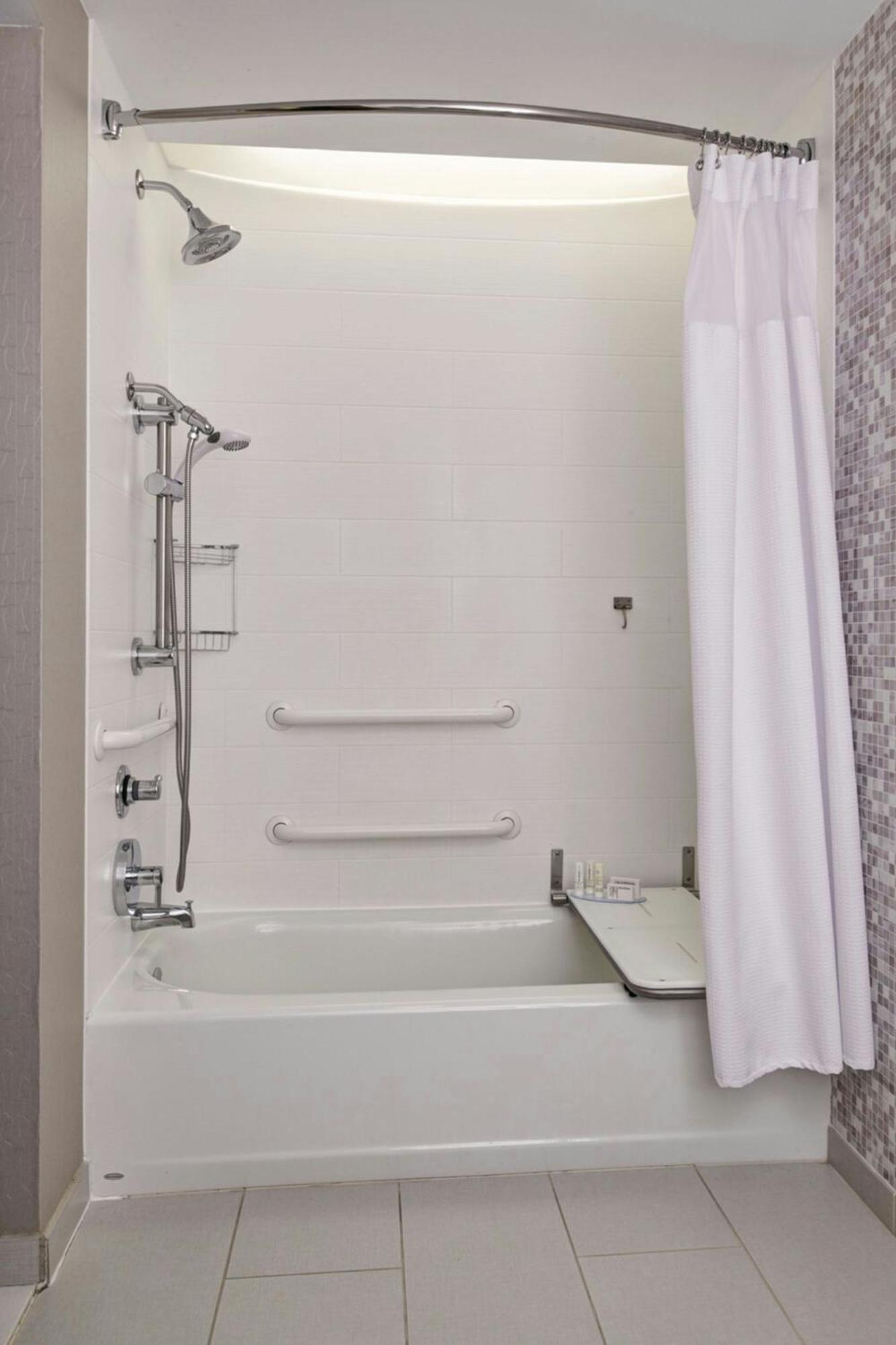 Springhill Suites By Marriott Detroit Metro Airport Romulus Exterior foto